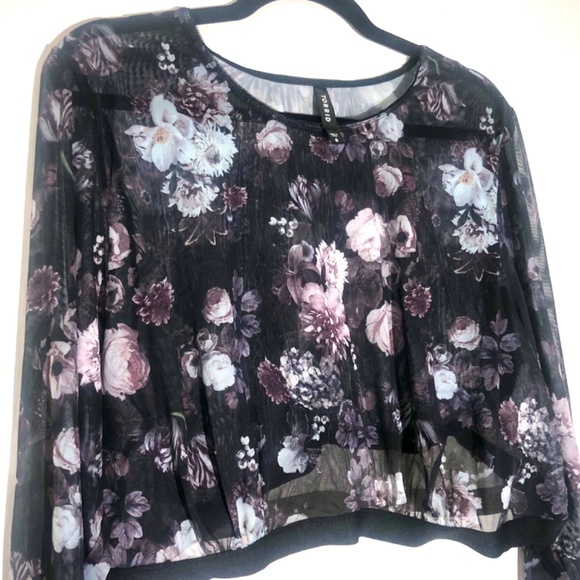 Torrid Top - Picture 2 of 2